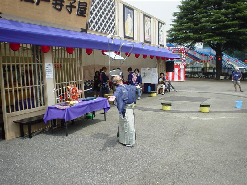 Festival_performer_009