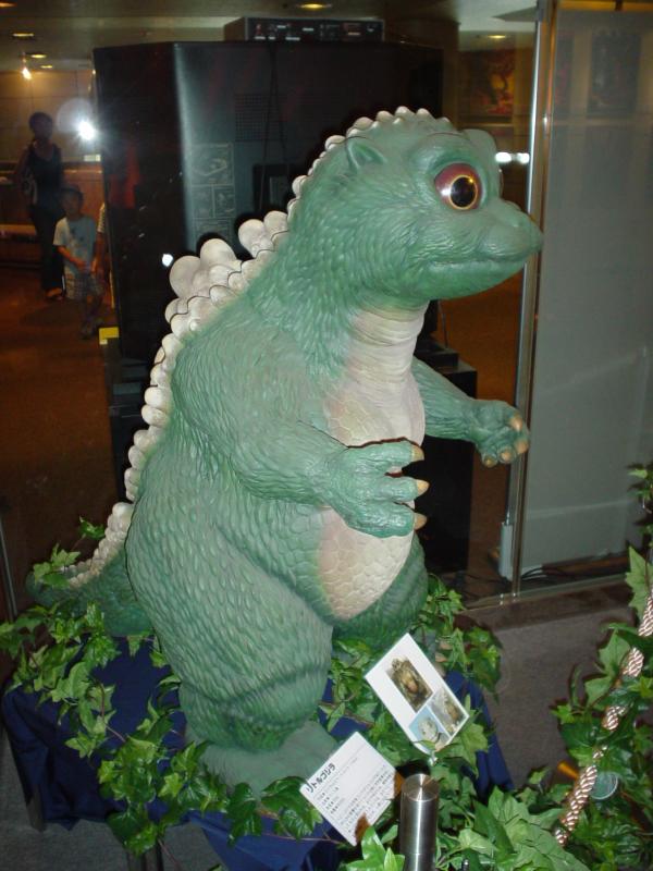 godzilla_exhibit_010