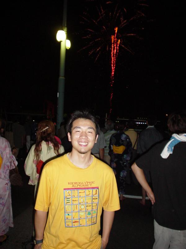 alan_with_fireworks_001