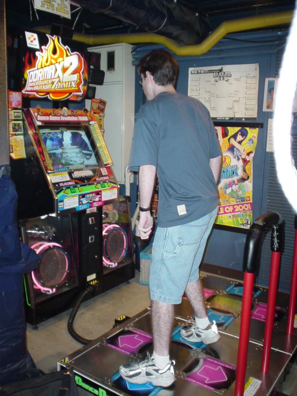 jason_playing_ddrmax2_001
