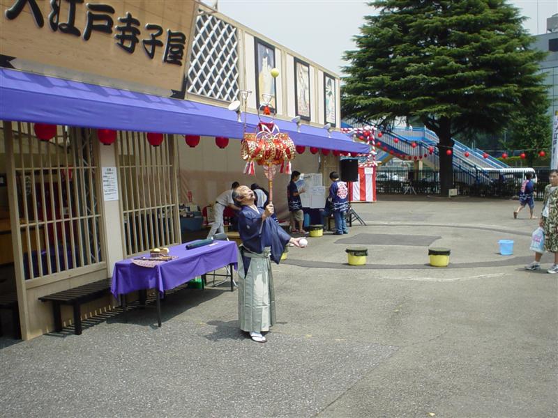 Festival_performer_006